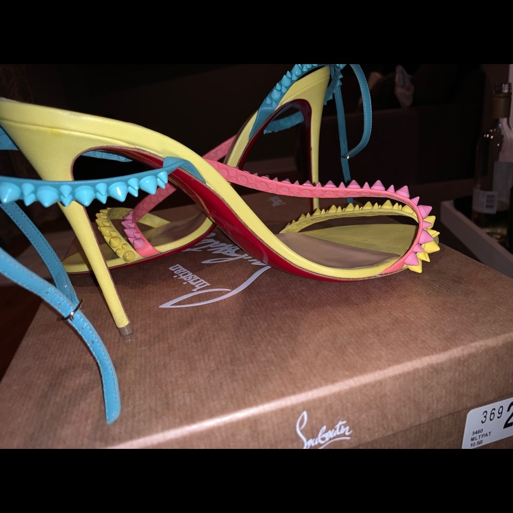 Sexy Christian louboutins. They were worn once. Please do not low ball